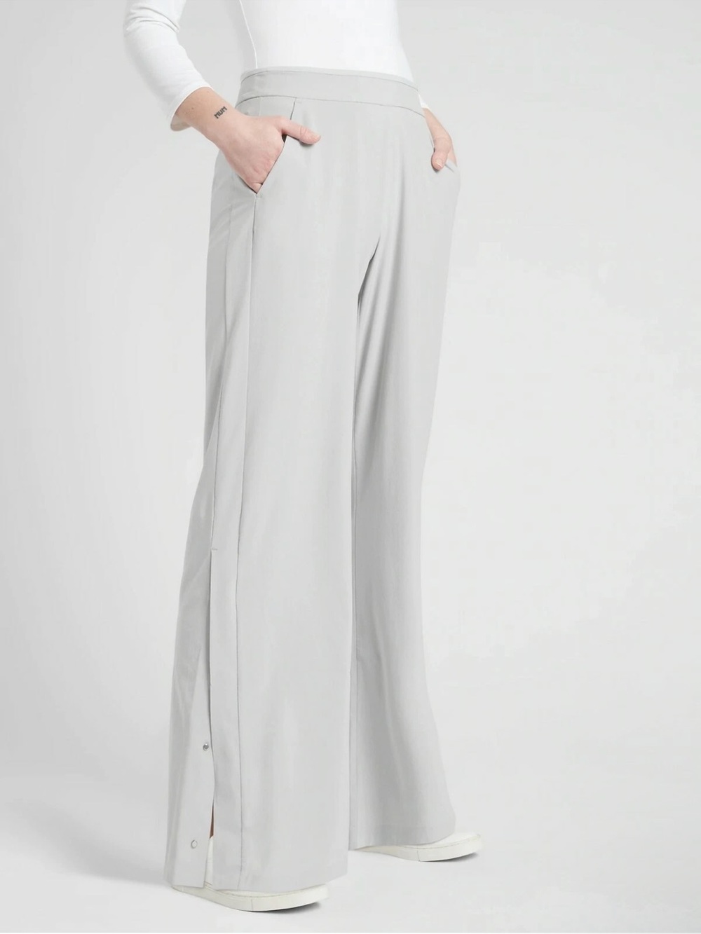 ATHLETA Gramercy Track Trouser Pant Wide Leg Gray Silver Size 8